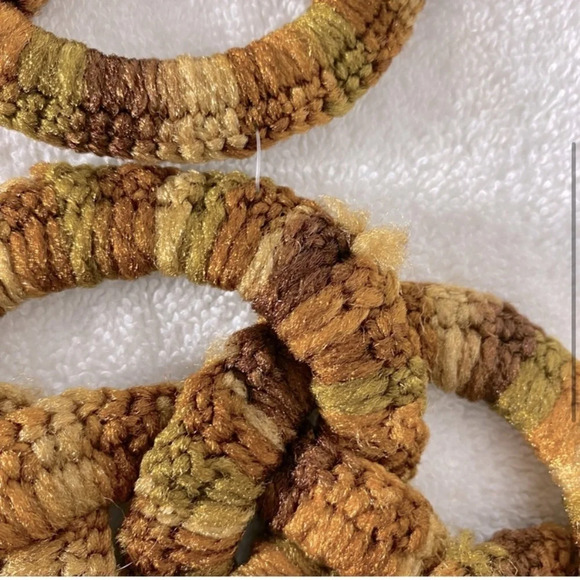 Vintage MCM  mBrown Crochet Pot Holders Trivets x 2 - Picture 4 of 9